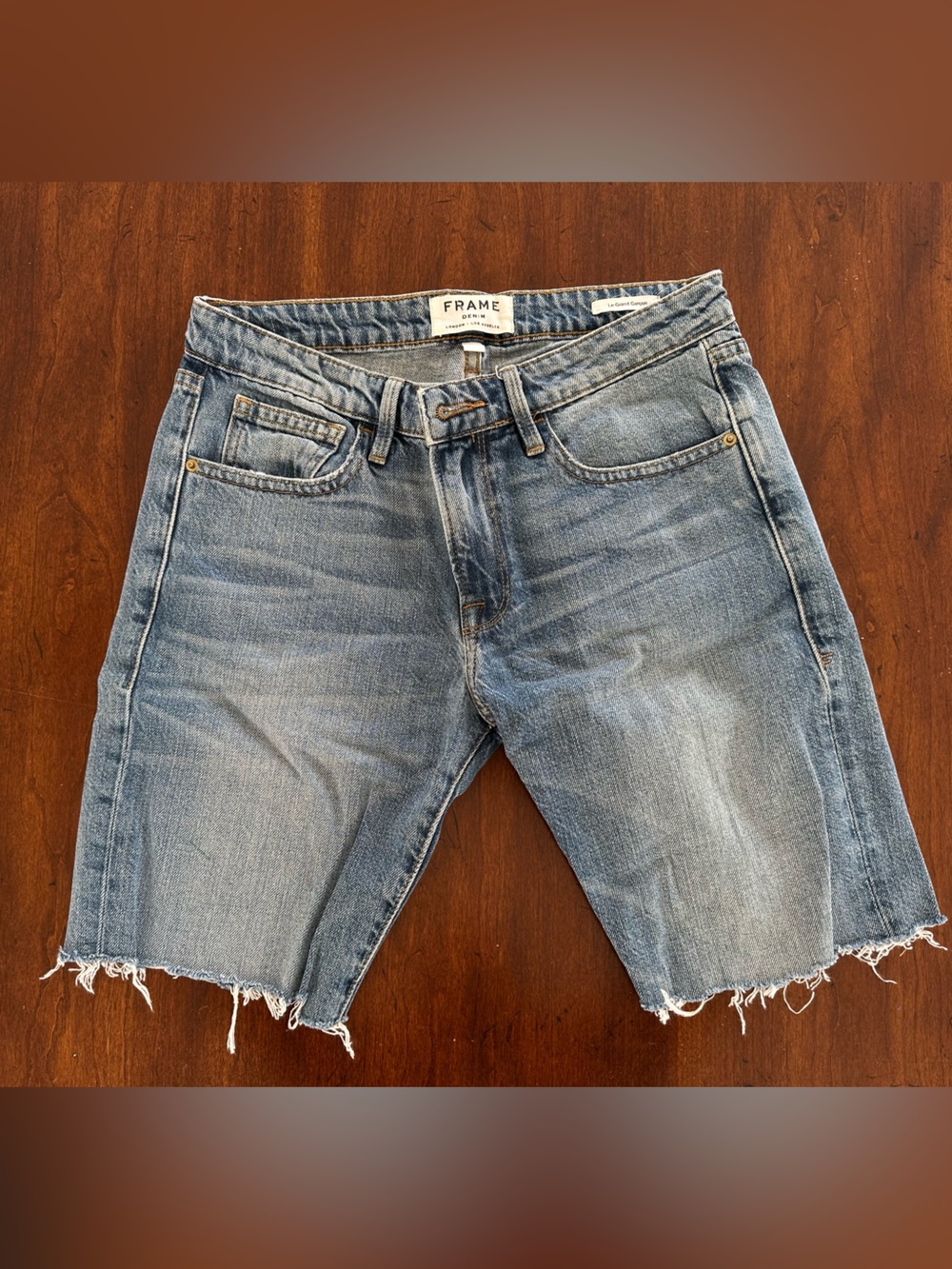 Frame Denim Womens Light Blue Relaxed Denim Shorts with Frayed Hem
